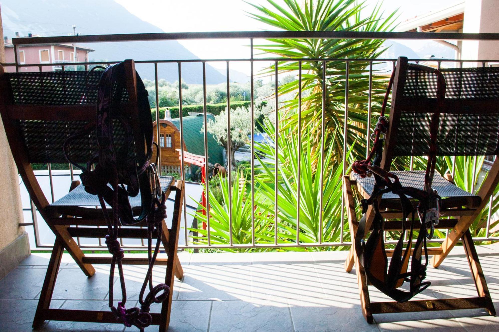 Porta Del Garda Apartment Dro Ngoại thất bức ảnh