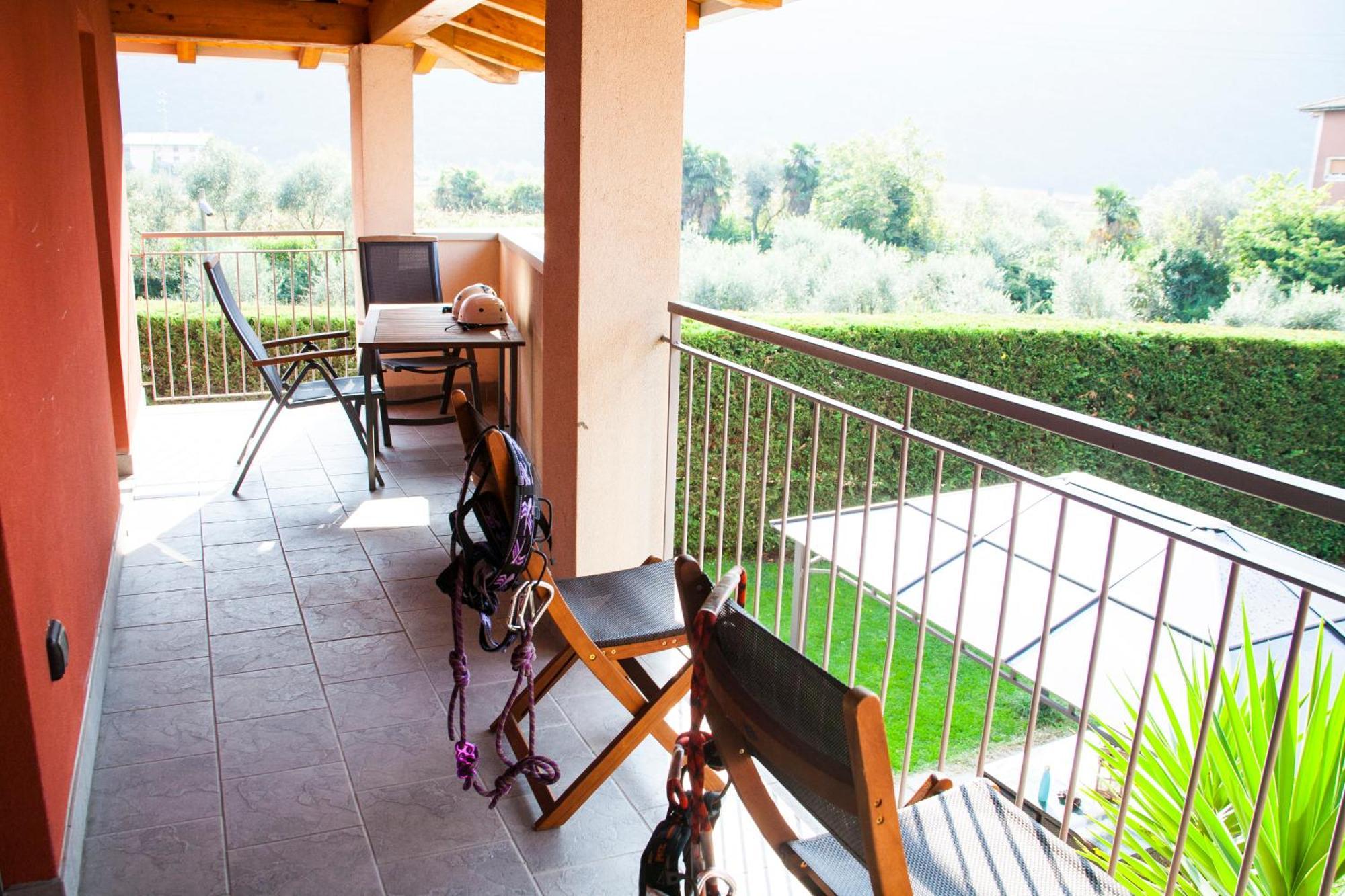 Porta Del Garda Apartment Dro Ngoại thất bức ảnh